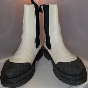 Stylish Black‎ and White Chunky Boots